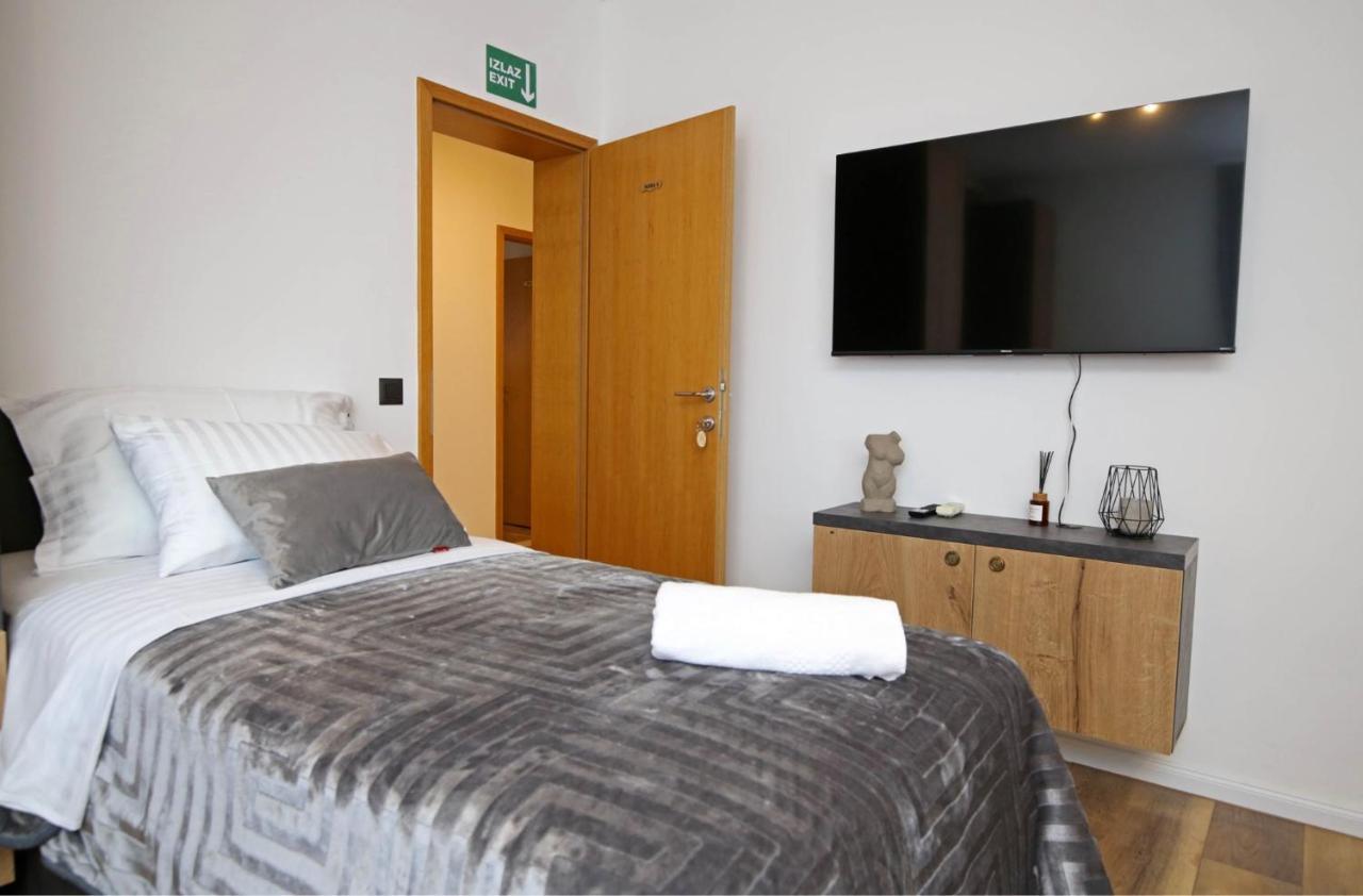 Apartmani Krka Rooms Lozovac Exterior photo