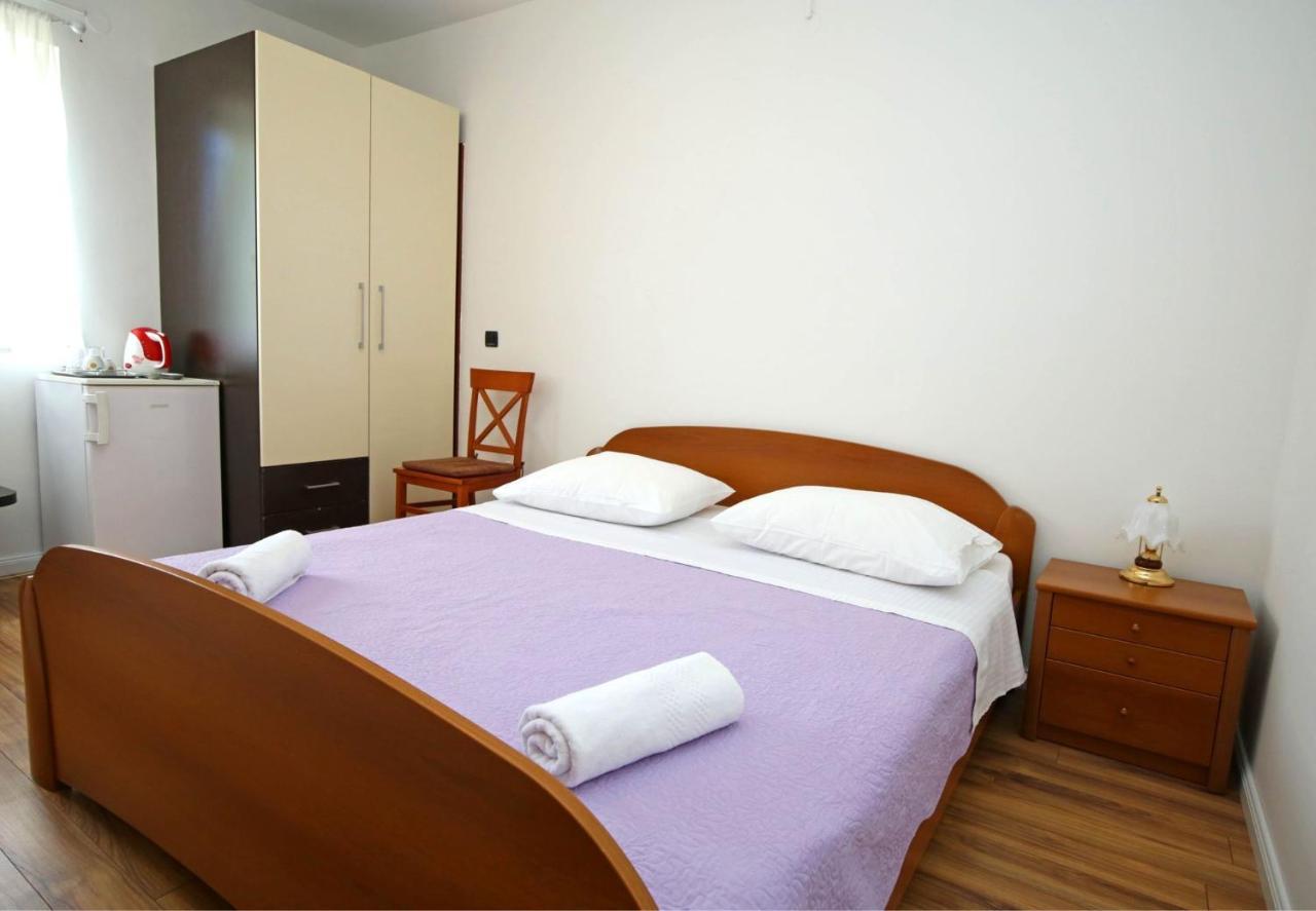Apartmani Krka Rooms Lozovac Exterior photo